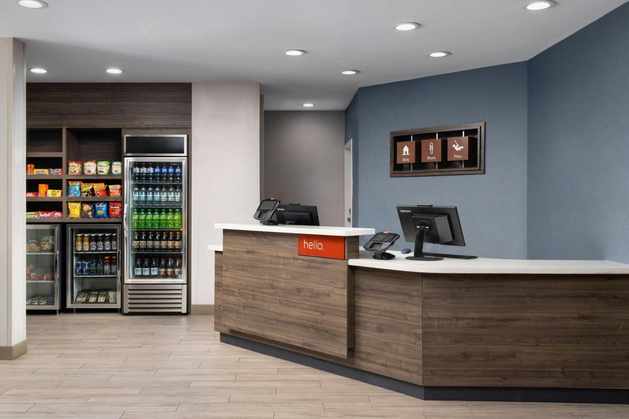 Towneplace Suites By Marriott Houston Hobby Airport Bagian luar foto